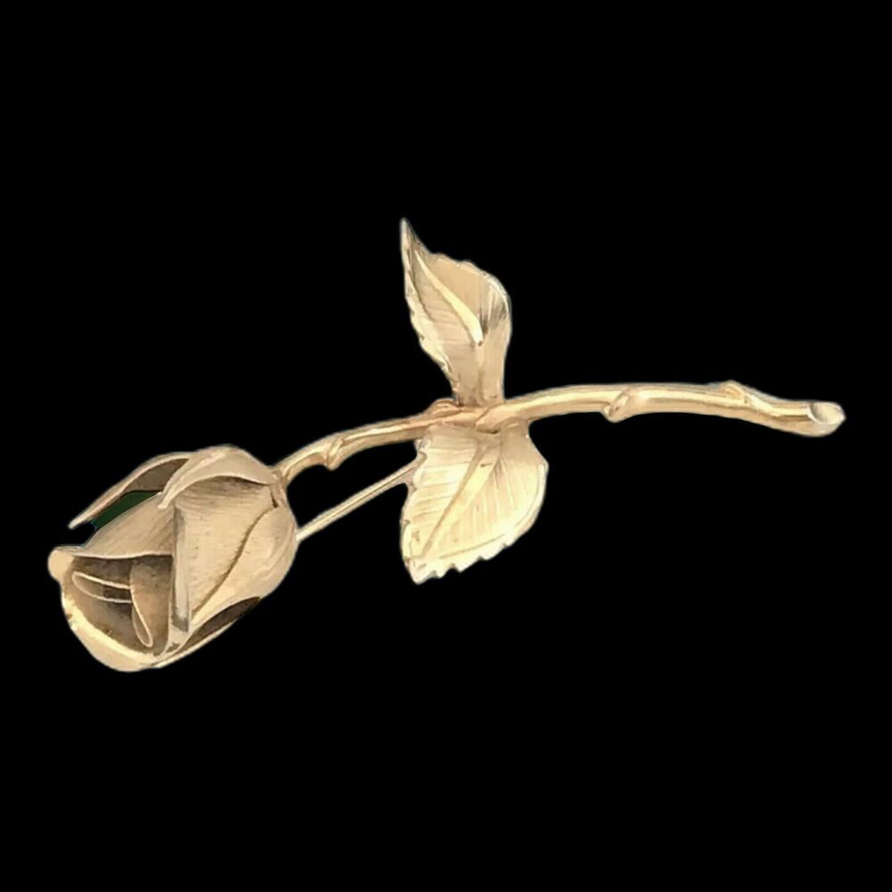 Vintage Giovanni Rose Pin Gold Tone Classic Chic - 2C